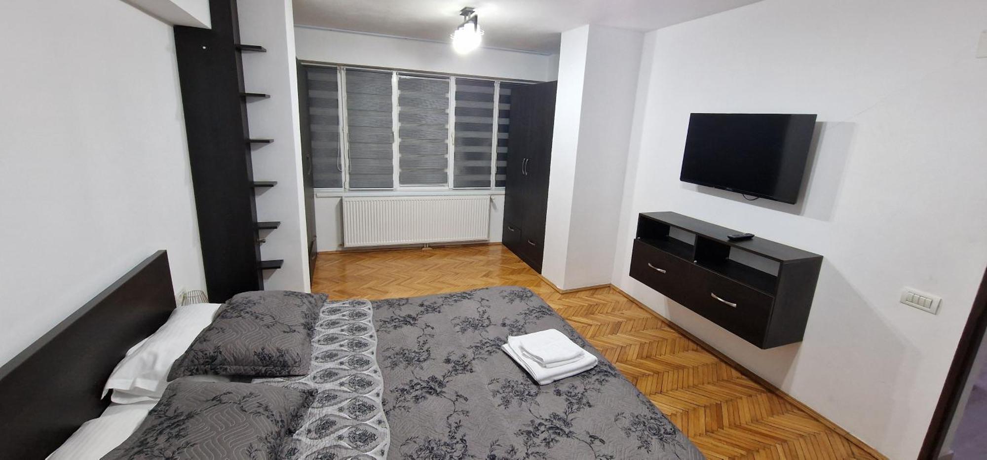 Amedeea Apartment *
